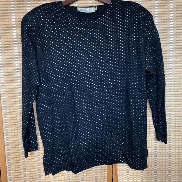 Vintage 1980s embellish with silver white sequins in black fabric in size Medium - Picture 5 of 14